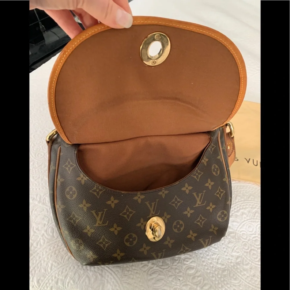 Authentic Louis Vuitton Tulum PM - Picture 14 of 17